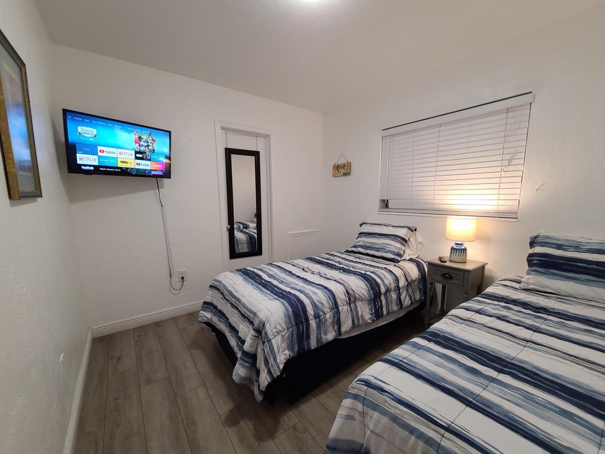 Sun Island Motel Сант Пит Бич Номер фото
